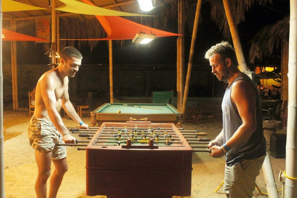 Hostel Psygon Surf Camp Máncora Exteriér fotografie